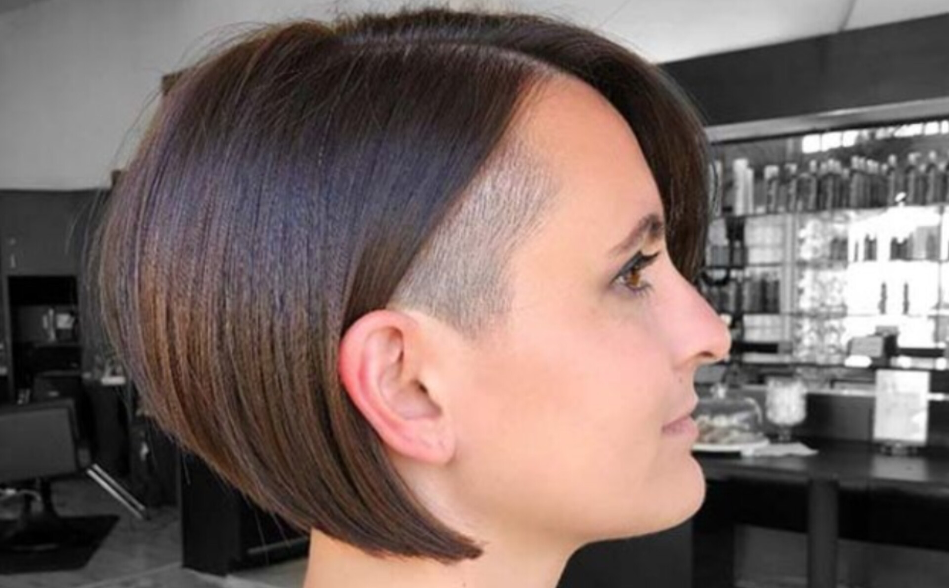 کوتاهی مو باب، لیر، نوک‌گیری و مدل مصری با تخفیف گروهی در سالن نغمه هنری بلوار اندرزگو | زیبایی خاص